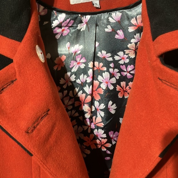 Beautiful Fall/Winter coat. Size Small. By. Pink Martini. Collection. - Picture 5 of 7